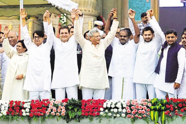 मोदी के विरोध में गठबंधन एक मज़बूरी