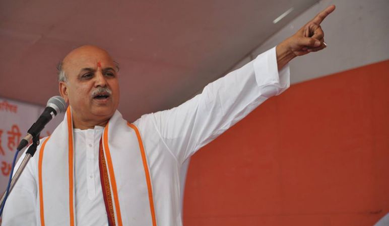 भाजपा की नई मुसीबत तोगड़िया