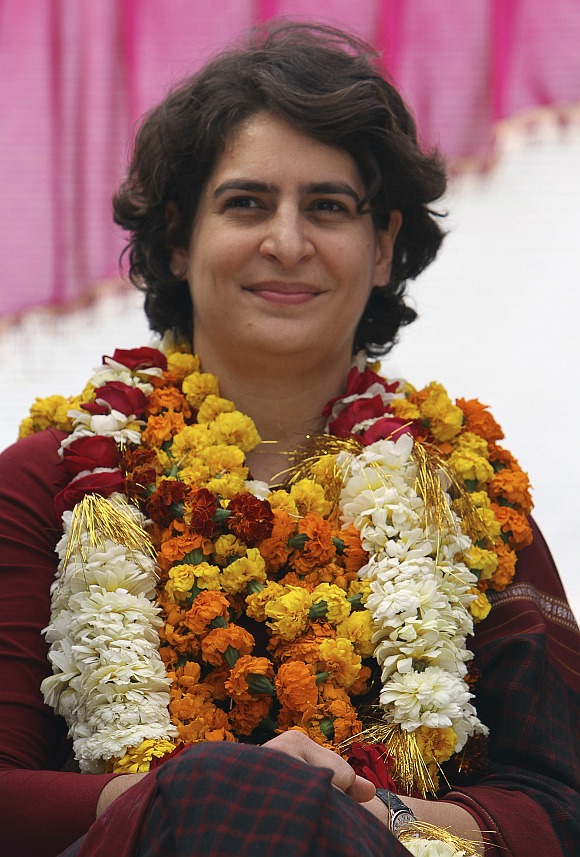 प्रियंका बनें पीएम उम्मीदवार