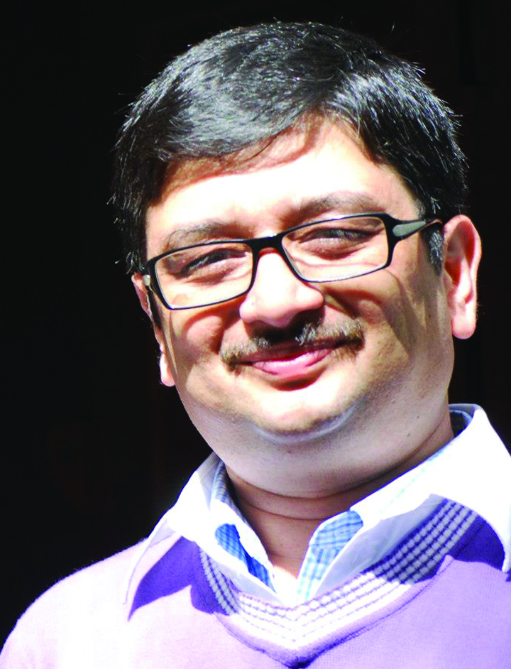 बेनकाब चेहरे, दाग बड़े गहरे