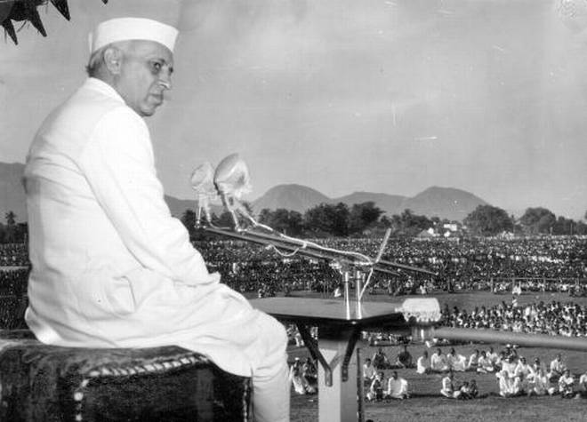 सबसे बड़े लोकतंत्र के पहले प्रधान