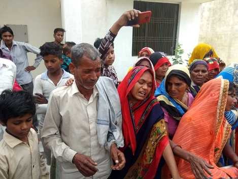 जहरीली शराब कांड : थम नही रहा मौतों का सिलसिला, अब तक 22 मरे