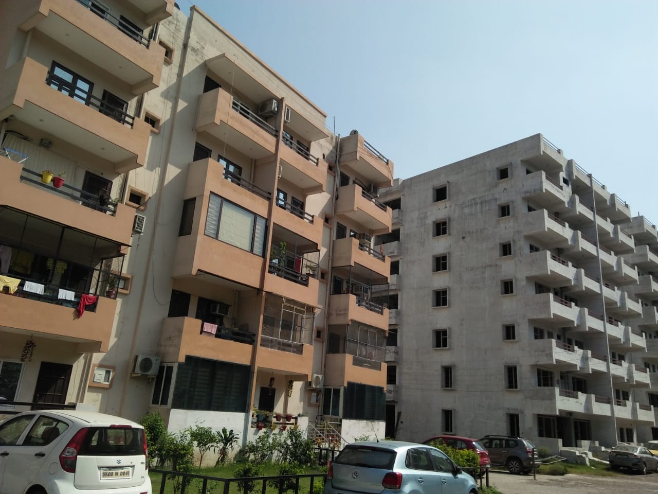 संतों में संपत्ति विवाद