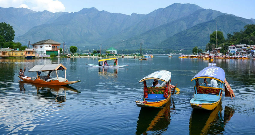 परिसीमन पर सियासी जंग