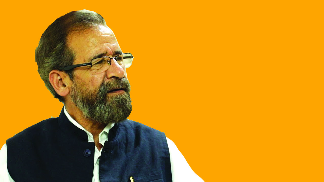 ‘अपनी नीति का पालन कर रही है सरकार’