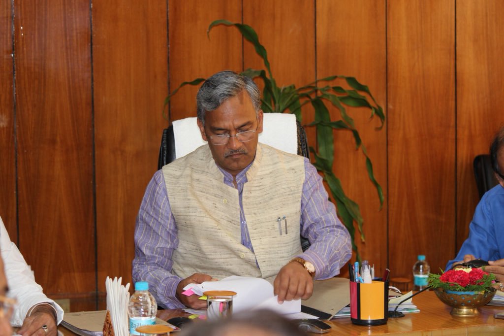 त्रिवेंद्र की भेदभावपूर्ण नीति