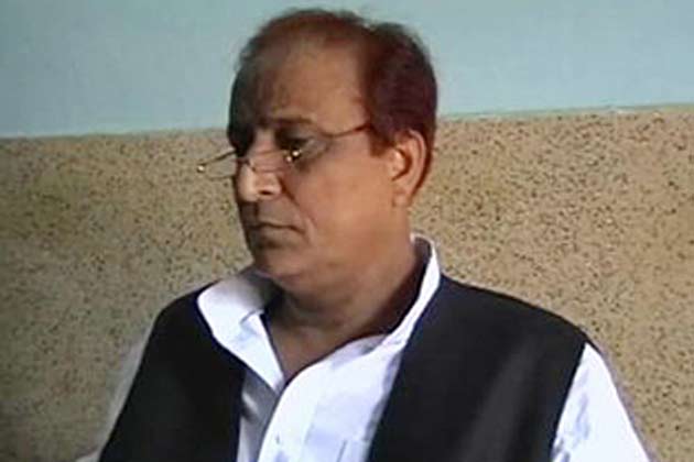 मौलाना का ऐलान, आजम का पता बताने वाले को 50 हजार का ईनाम 