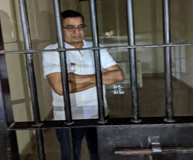 दिल्ली एयरपोर्ट से हिरासत में लिए गए अंसल ग्रुप के मालिक