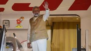 रूस के लिए रवाना हुए पीएम मोदी