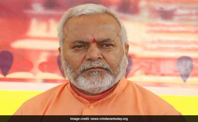 मीडिया से मुखातिब हुए चिन्मयानंद कहा एसआईटी के सामने बोलेंगे, न्यायपालिका पर जताया भरोसा