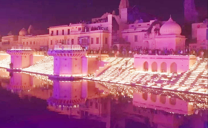 दीपोत्सव : 5 लाख 50 हज़ार दीपों से जगमगायेगा अयोध्या