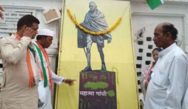 हे राम !  राष्ट्पिता  को राष्टद्रोही बनाया, अस्थिकलश को भी चुराया 