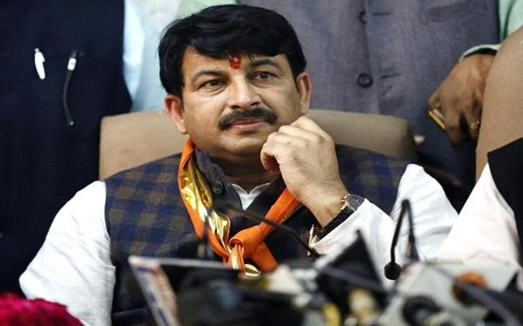 दिल्ली चुनाव: ताजा रुझान देख मनोज तिवारी बोले, मैं नर्वस नहीं हूं, यूजर्स ने कहा- सुबह सुबह ही झूठ