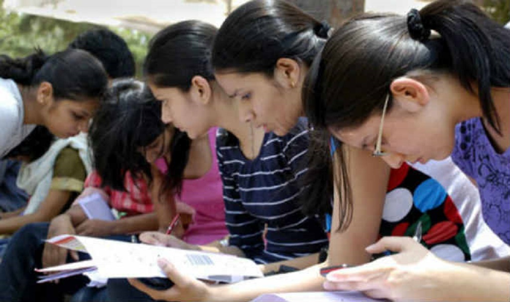 UPSC परीक्षा के लिए आज से कर सकते हैं आवेदन, आखिरी तारीख है 3 मार्च