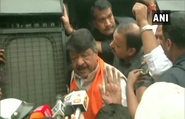 CAA के समर्थन में कैलाश विजयवर्गीय ने निकाला रैली, हुए अरेस्ट