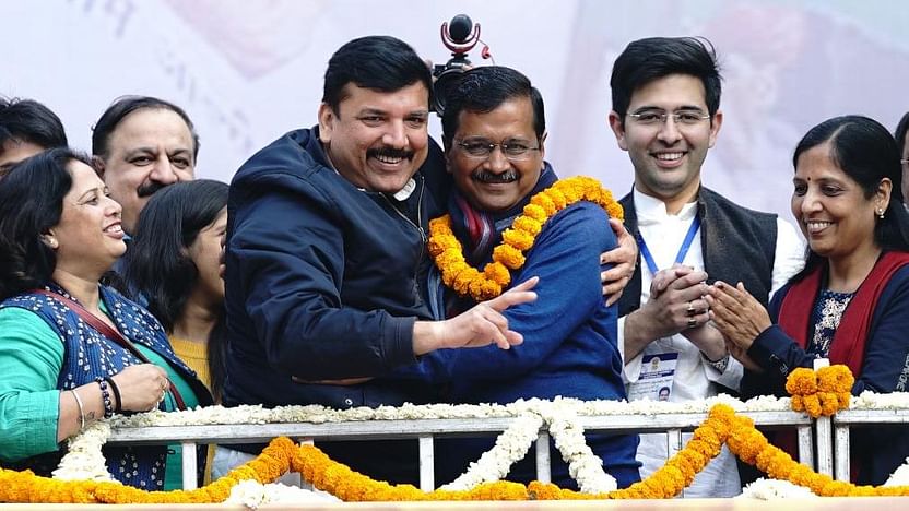 विकास की राजनीति में नई इबारत