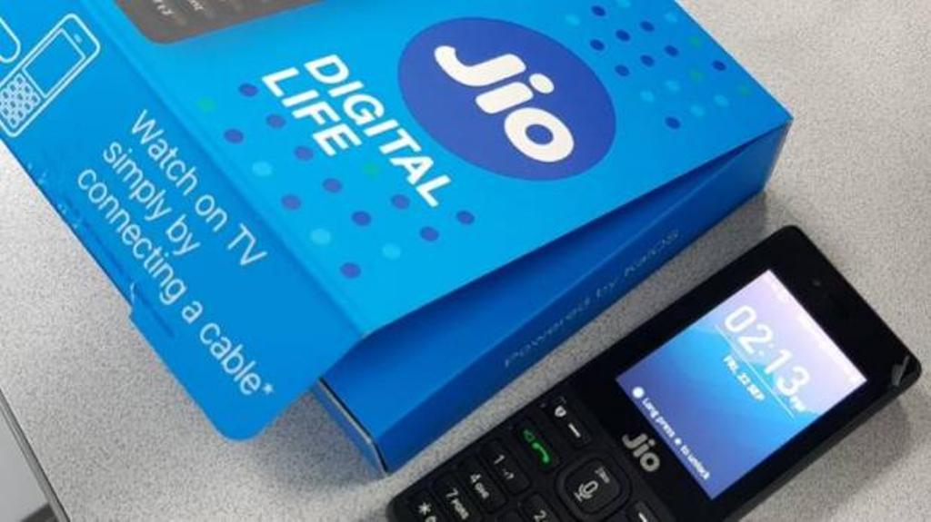 Jio लाने जा रहा है मात्र 399 रुपये में फोन, होगी ये खास फीचर्स