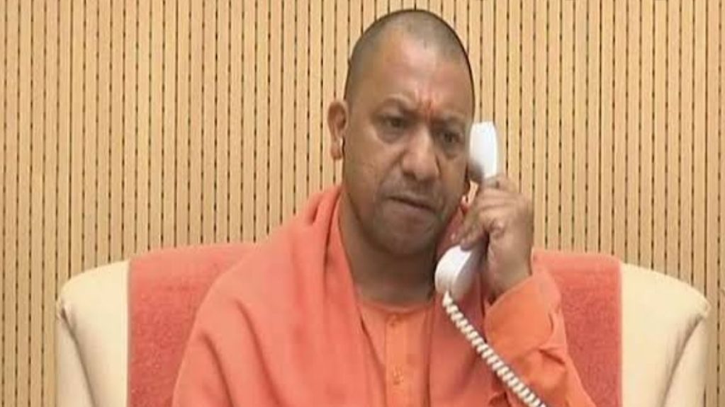 कोटा में फंसे छात्रों को नीतीश की नो एंट्री, योगी बने अभिभावक भेजी 300 बसें