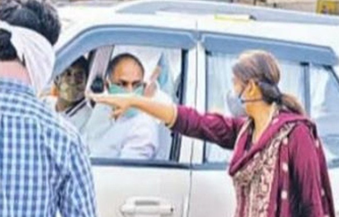 विधायक की गाड़ी रोकना महंगा पड़ा IAS तेजस्वी राणा को, पहले तबादला अब कैडर चेंज