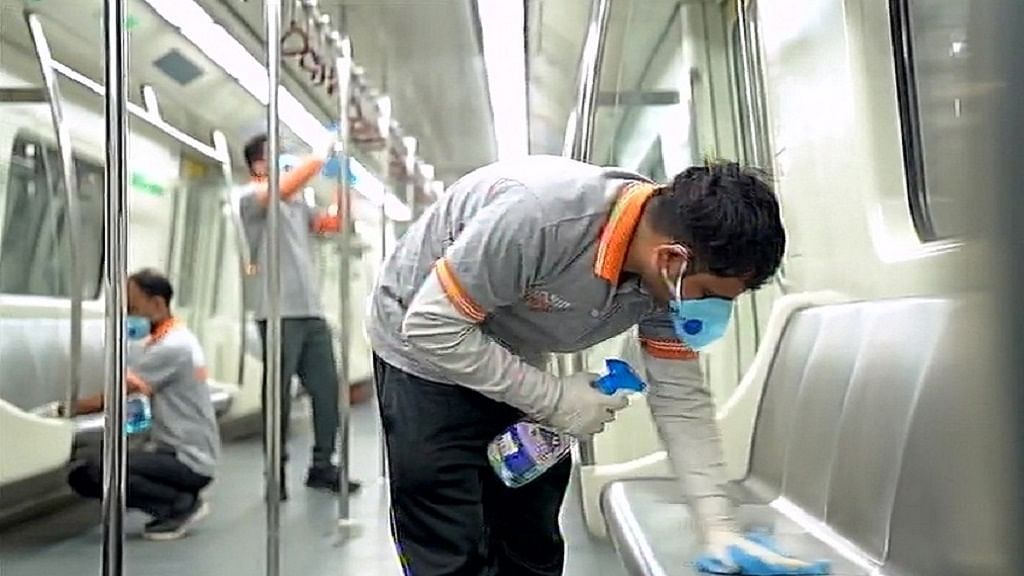 दिल्ली मेट्रो के 20 कर्मचारी कोरोना पॉजिटिव, नहीं दिखे किसी में भी लक्षण