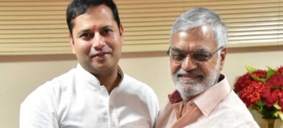 CM गहलोत के बेटे और स्पीकर के वायरल विडियो से राजनीतिक सनसनी, BJP ने मांगा इस्तीफा
