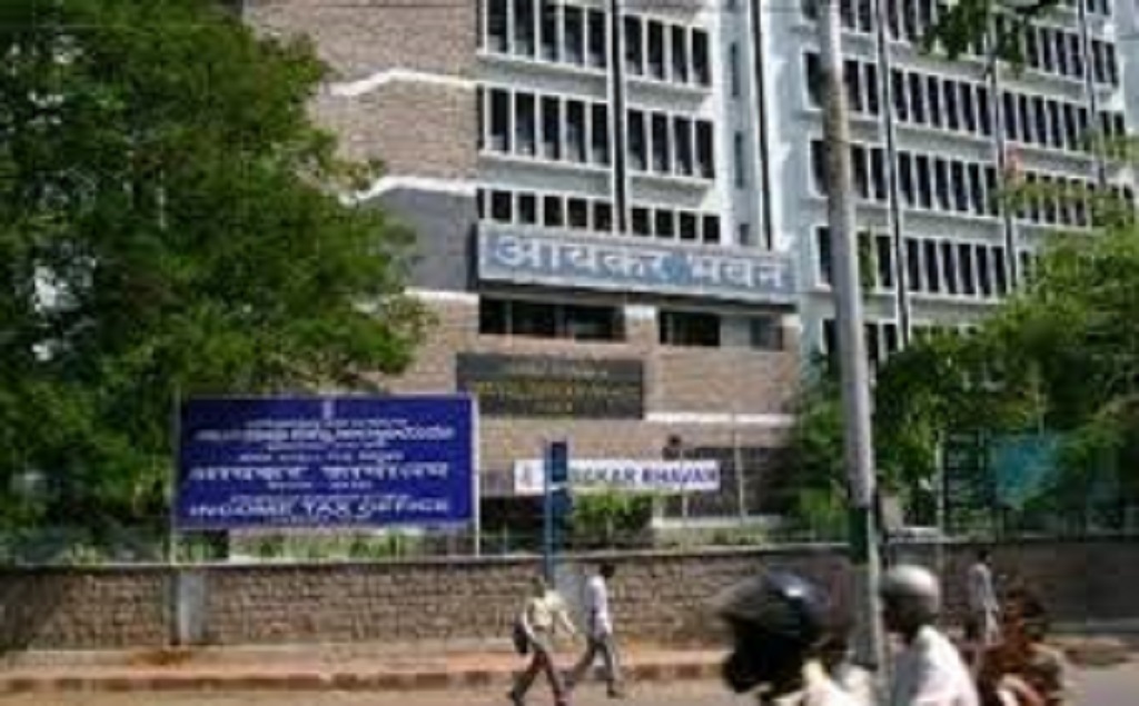 दिल्ली के लोगों को अब प्रोफेशनल टैक्स भी देना होगा