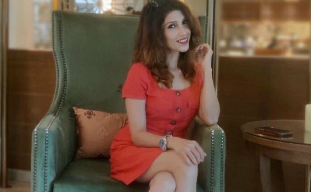 सोशल मीडिया की मुहिम लाई रंग, डॉगी के बच्चों को मारने वाली महिला गिरफ्तार