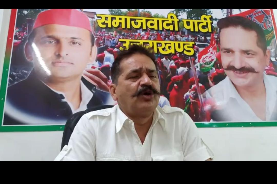 कांग्रेस के एक दिवसीय उपवास पर उठे सवाल