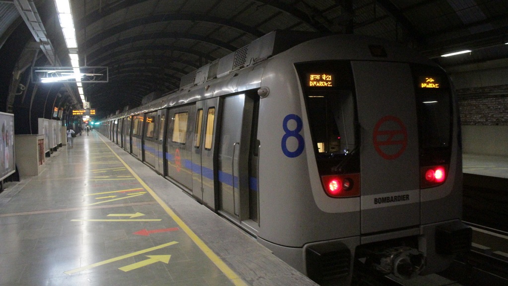 कुछ शर्तों के साथ इस महीने से शुरू हो सकती दिल्ली मेट्रो