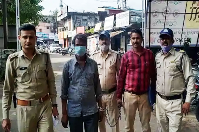 मां ने शराब पीने को पैसे नहीं दिए तो बेटे ने कर डाली उसकी हत्या