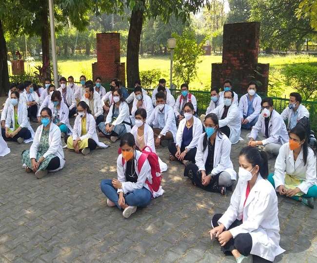 अनिश्चितकालीन कार्य बहिष्कार