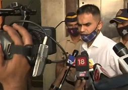 ड्रग्स पेडलर्स ने किया एनसीबी की टीम पर हमला