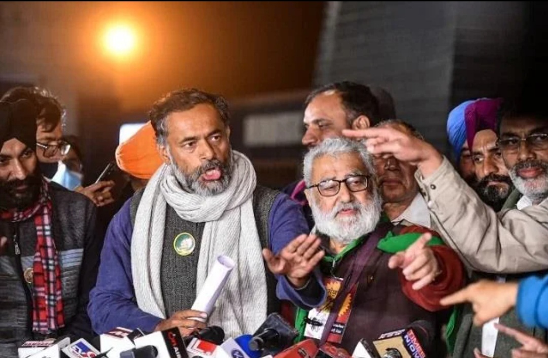 हिंसा से आहत किसान बैकफुट पर, संसद मार्च स्थगित