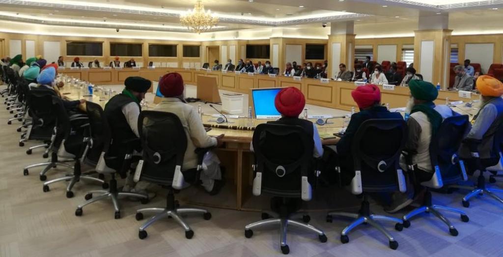 कृषि कानूनों पर झुकी सरकार , किसान 22 को लेंगे फैसला