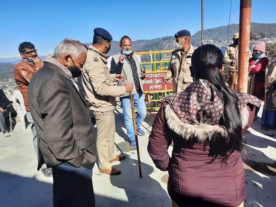 मल्ला महल बचाने की मुहिम में जुटे पीसी तिवारी – प्रकाश जोशी सहित 10 गिरफ्तार