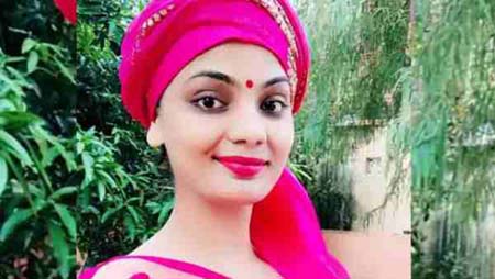 नेहा सिंह राठौर के खिलाफ जौनपुर में मुकदमा