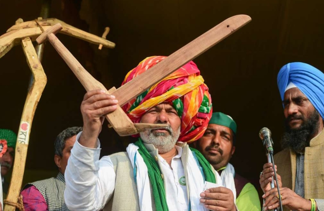 किसानों ने दी अब दिल्ली का दूध और सब्जी रोकने की चेतावनी