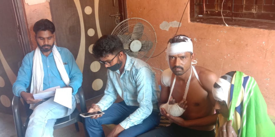 UP : उच्च वर्ग को रास नहीं आया SC महिला का प्रधान बनना, किया हमला