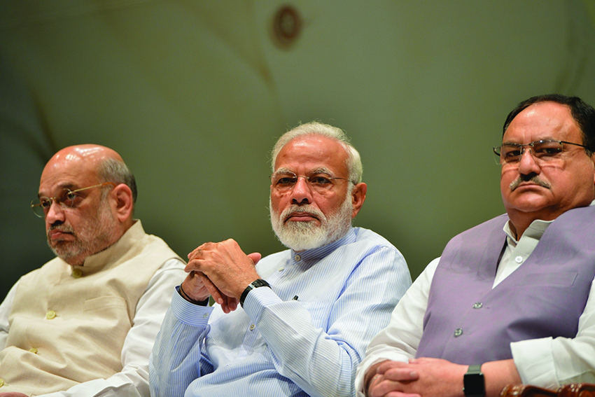 भाजपा के खिलाफ मोर्चा बनाने की कवायद