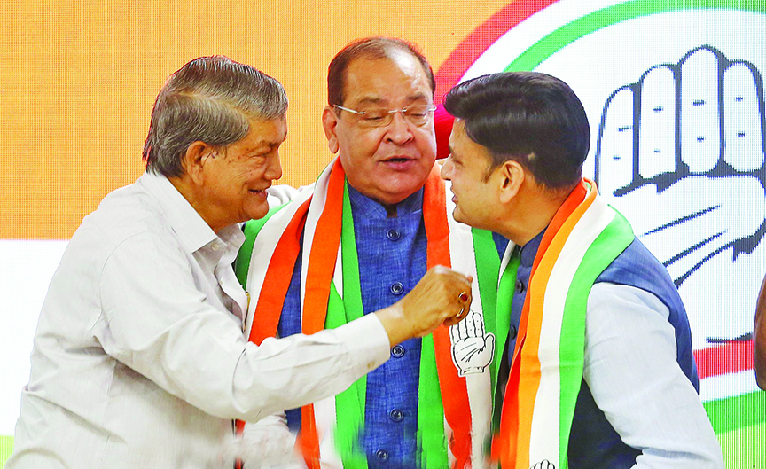 भाजपा पर भारी रावत की गुगली