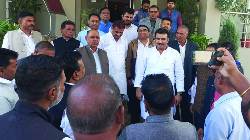 बसपा की कीमत पर आगे बढ़ती आप
