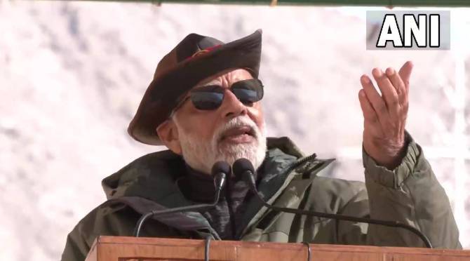 युद्ध हमारे लिए अंतिम विकल्प : मोदी