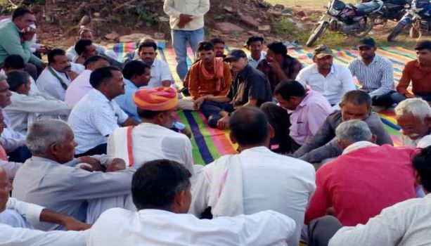 ऐसा गांव जहां शाम सात बजते ही सभी लोग अपना मोबाइल और टीवी बंद कर देते है