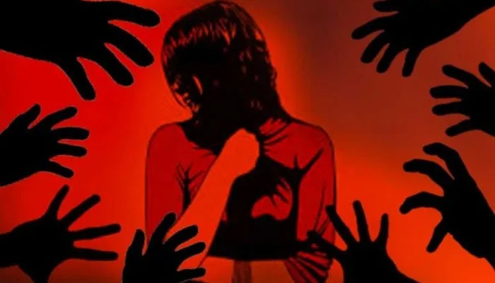 पाकिस्तान में महिला के साथ क्रूरता की सारी हदे पार
