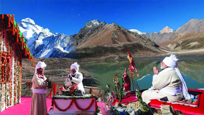 मानसखंड से पीएम का चुनावी आगाज