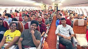 ऑपरेशन अजय के तहत 212 नागरिक पहुंचे भारत  