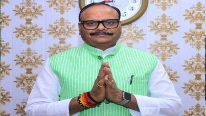 कानपुर से चुनाव लड़ेंगे पाठक!
