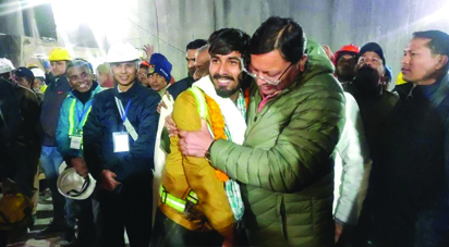 सुरंग से लौटी सांसें
