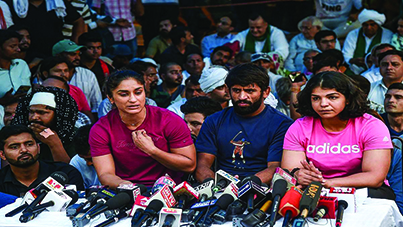 ऐतिहासिक रहा बिसरा वर्ष
