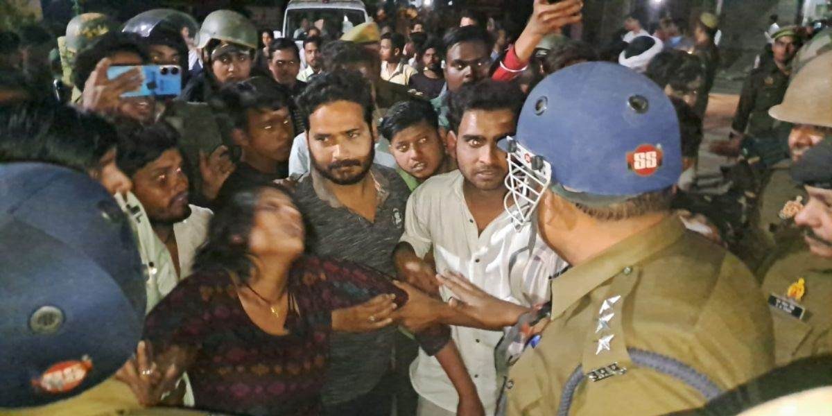 बदांयू हत्या कांड से देहलता देश
